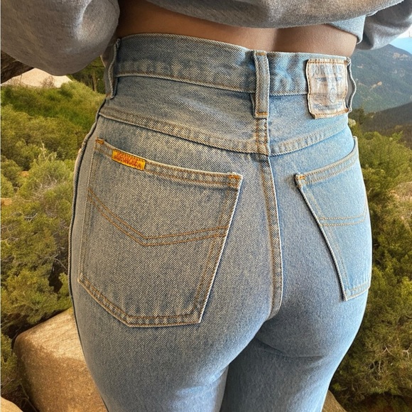 Vintage Jordache High Rise Denim Straight Leg Skinny Jeans - Picture 13 of 16